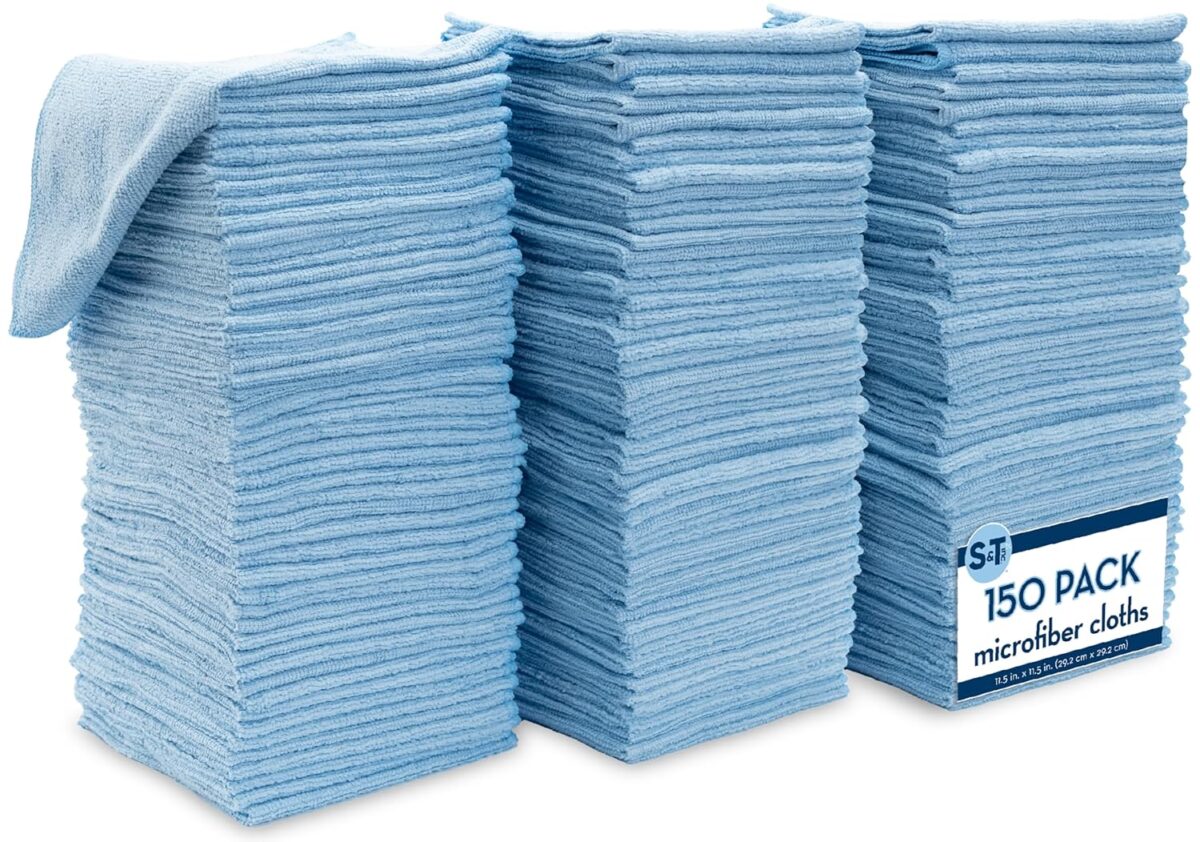 S&T INC. 100 Pack Microfiber Cleaning Cloth, Bulk Towels for Home, Reusable Microfiber Towels for Cars, Cleaning Rags, Light Blue, 11.5 Inches x 11.5 Inches, 100 Count