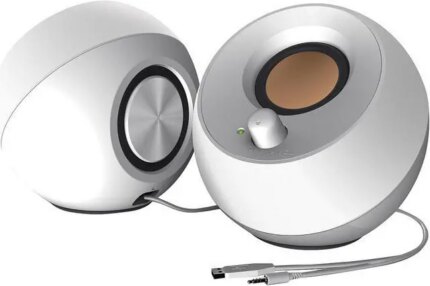 Creative Pebble 2.0 USB-Powered Desktop Speakers with Far-Field Drivers and Passive Radiators for PCs and Laptops (White)
