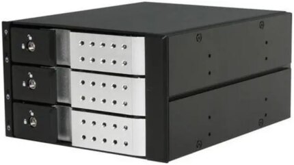 iStarUSA BPN-DE230SS-SILVER 2x5.25" to 3x3.5" SAS/SATA 6.0 Gb/s Trayless Hot-Swap Cage - OEM