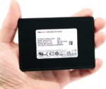 Samsung PM9A3 7.68TB PCIe Gen4 x4 NVMe U.2 Data Center SSD MZ-QL27T60 (MZQL27T6HBLA-00A07)