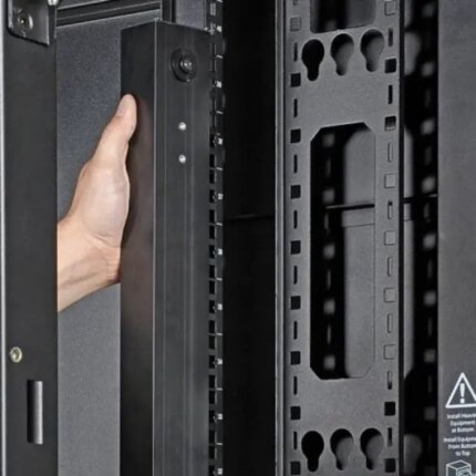 Tripp Lite PDU Basic 120V 1.44kW 16 NEMA 5-15R 5-15P 0URM PDUV1548